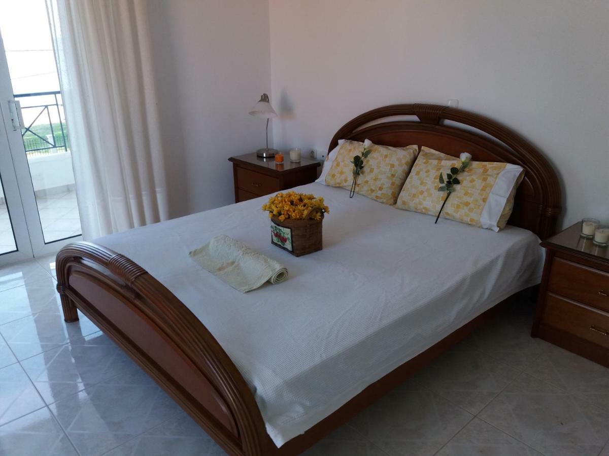 Beach House Villa Nea Makri Exterior photo